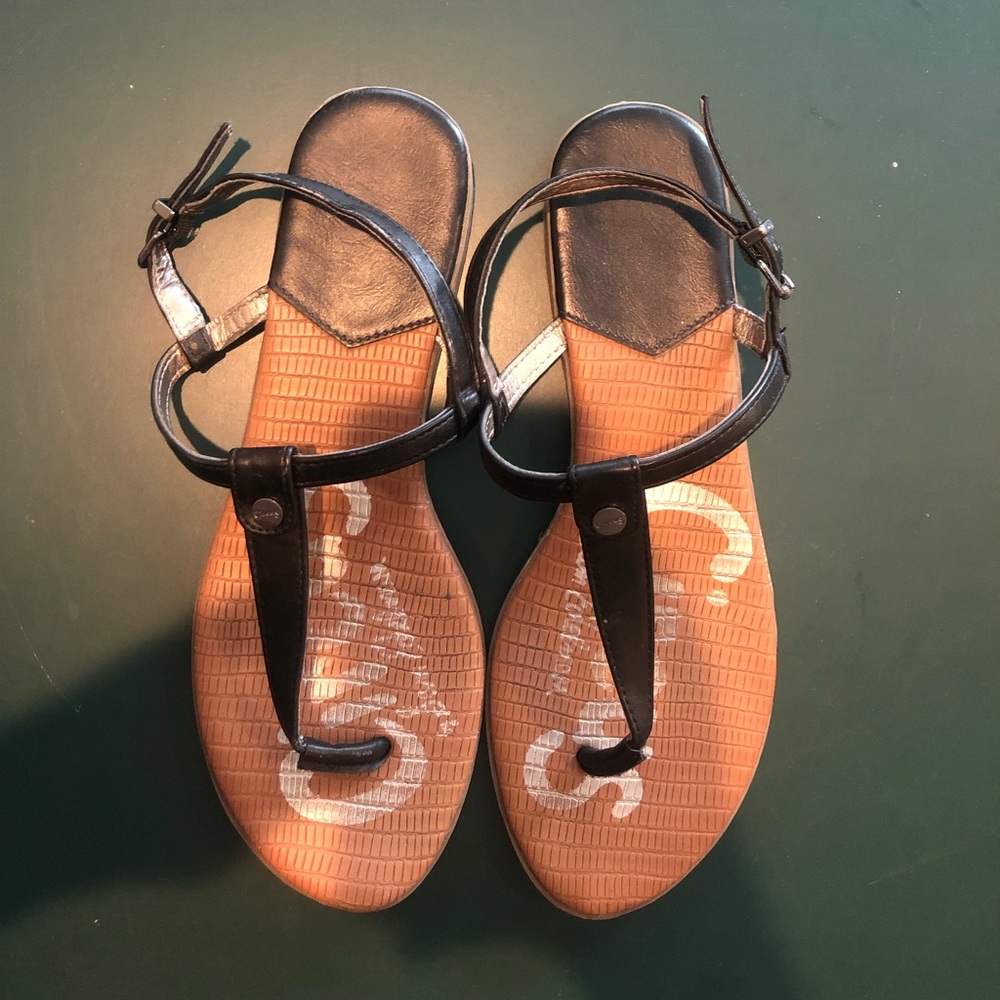 Circus by Sam Edelman black sandals.